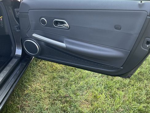 Used 2004 Chrysler Crossfire Coupe RWD image 13