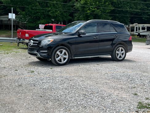 Used 2017 Mercedes-Benz GLE 350 4MATIC image 6