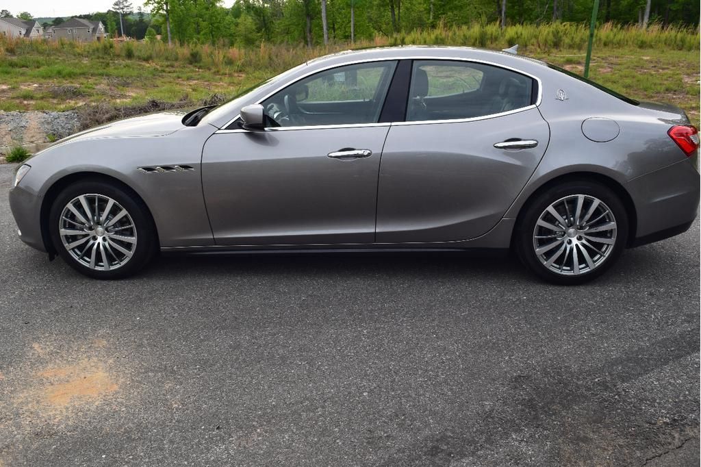Used 2014 Maserati Ghibli RWD image 2