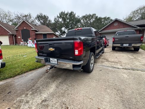 Used 2016 Chevrolet Silverado 1500 LTZ w/ Texas Edition image 8