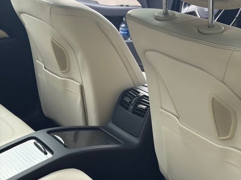 Used 2012 Mercedes-Benz CLS 550 image 18