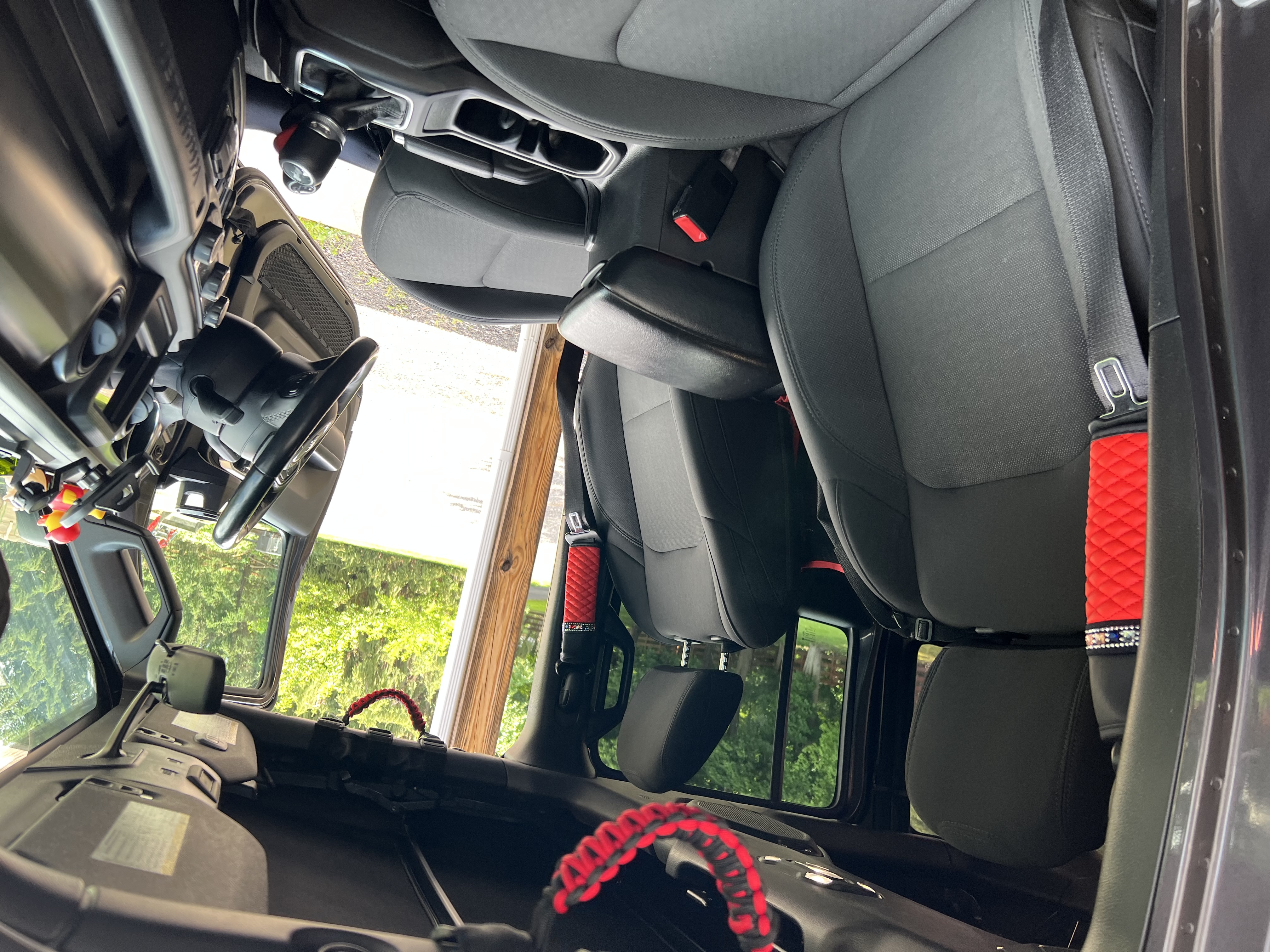 Used 2021 Jeep Wrangler Unlimited Sport AWD/4WD image 13