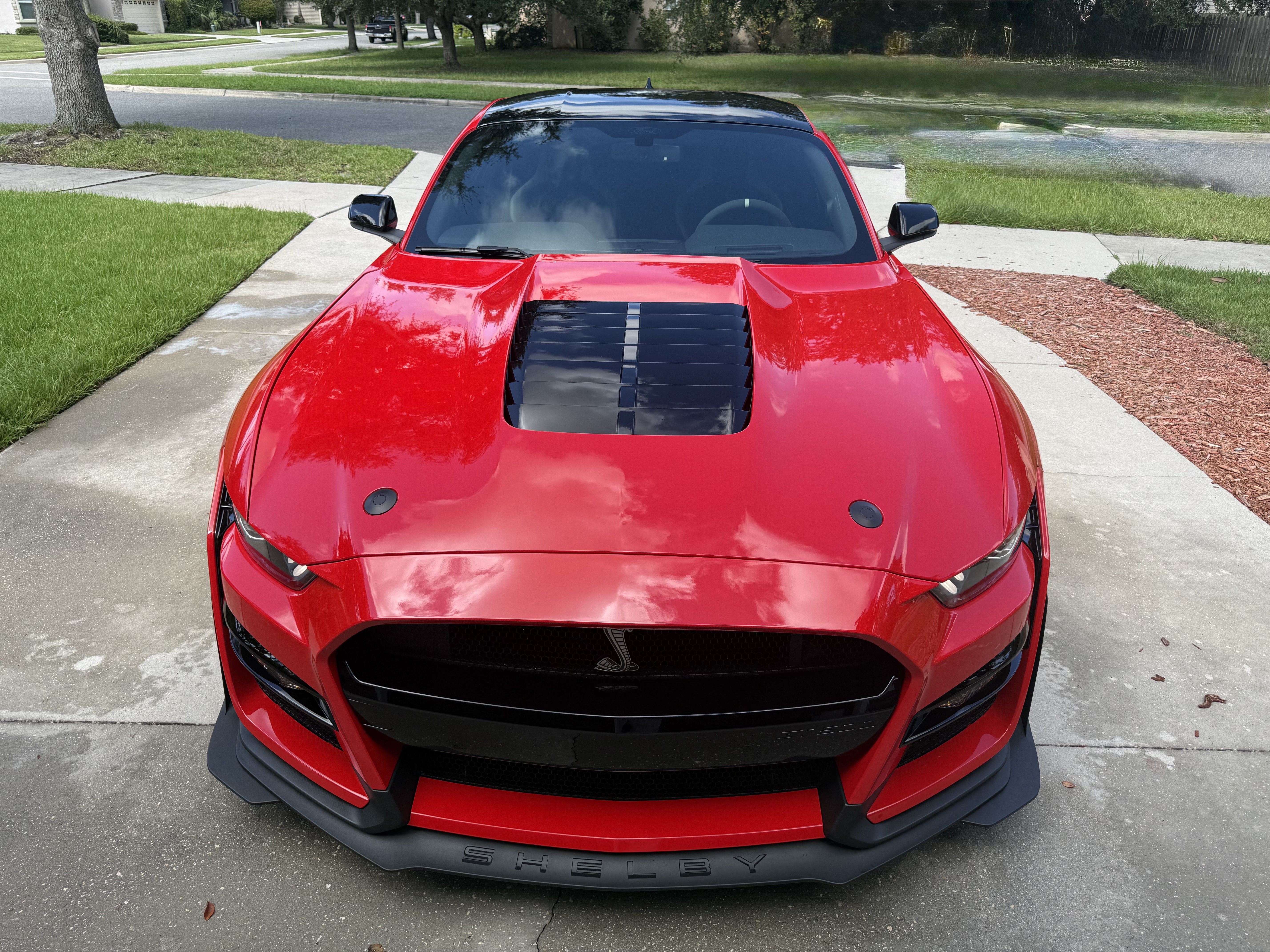 Used 2021 Ford Mustang Shelby GT500 w/ Carbon Fiber Track Pack RWD image 6