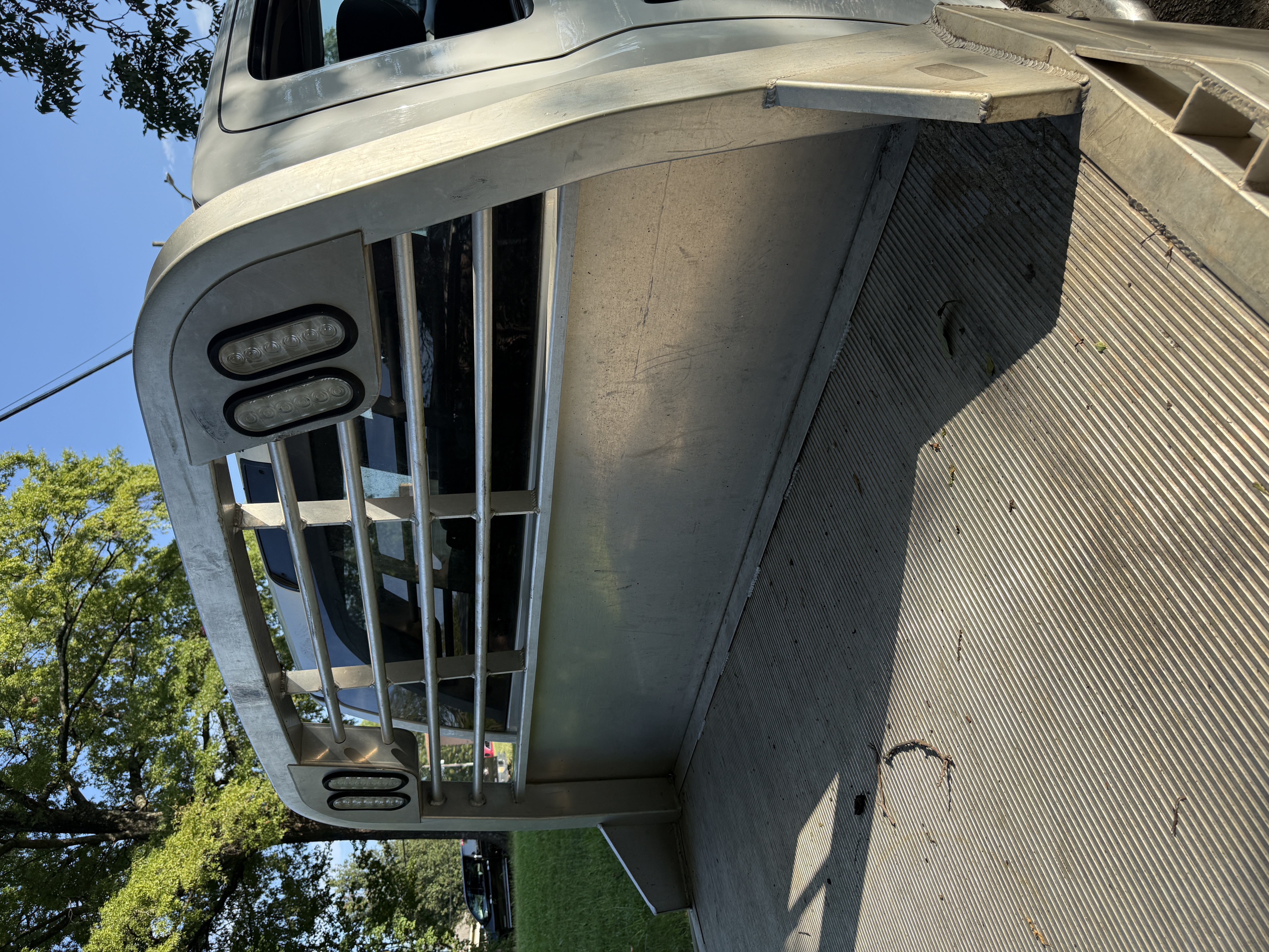 Used 2020 RAM 5500 Tradesman w/ Chrome Appearance Group AWD/4WD image 19