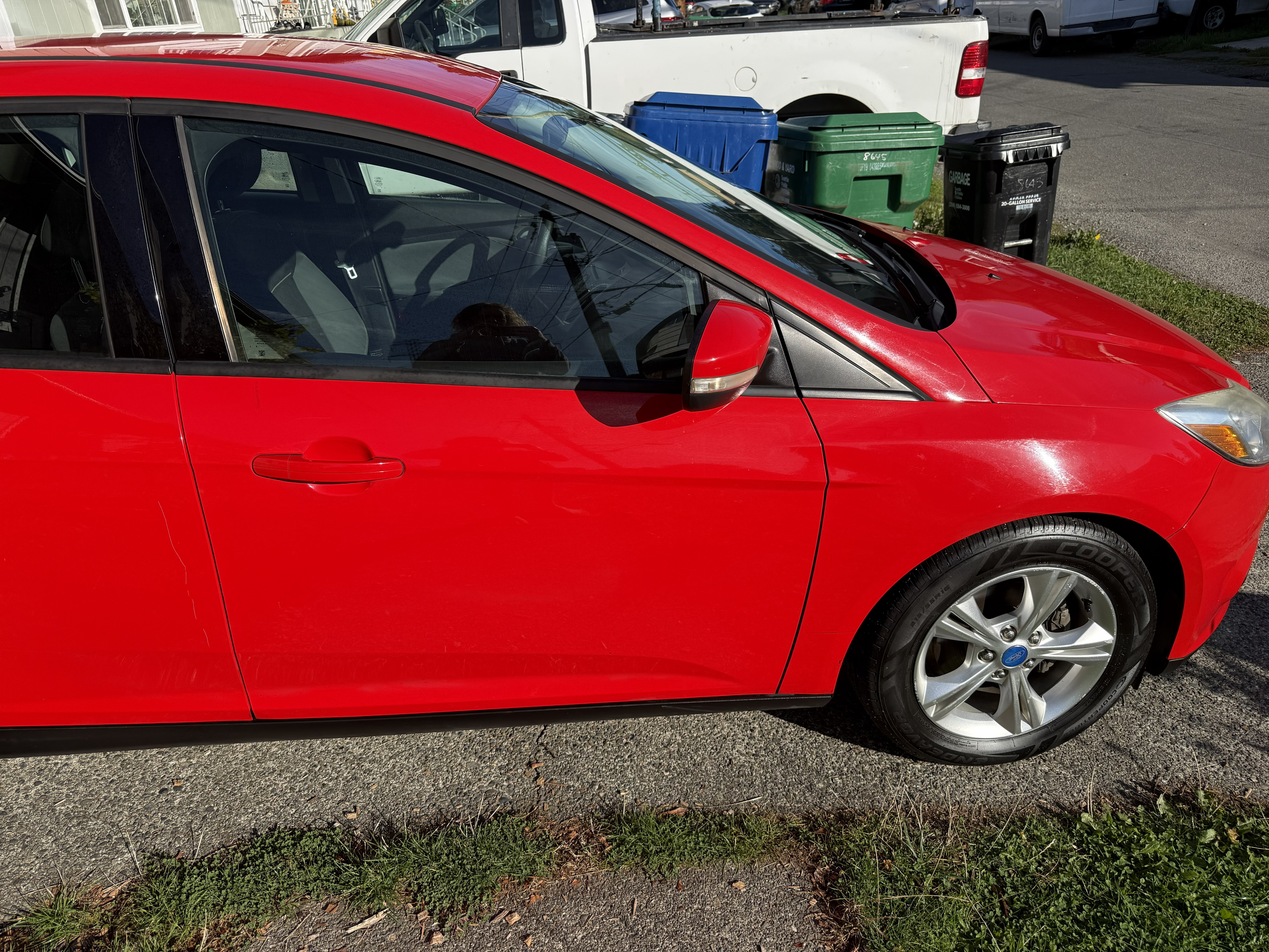 Used 2013 Ford Focus SE FWD image 11