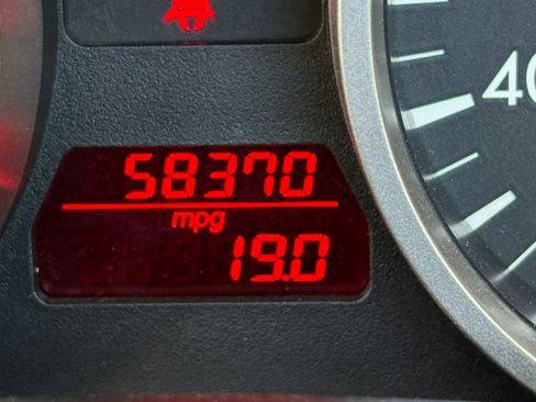 Used 2014 MAZDA MX-5 Miata Grand Touring w/ Premium Package image 11