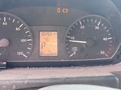 Used 2007 Dodge Sprinter 2500 w/ Comfort Seating Group image 22