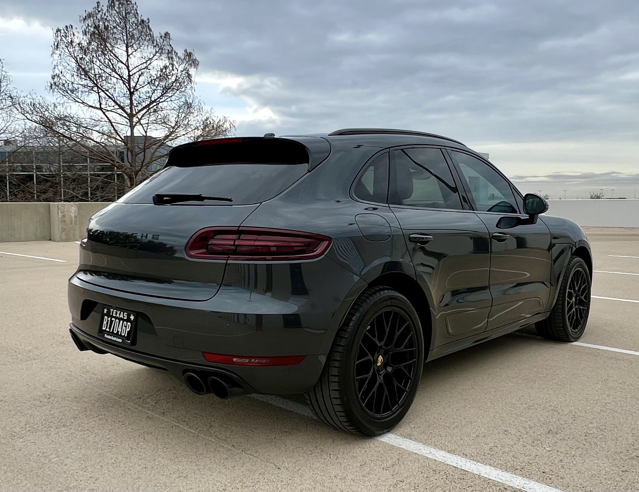 Used 2018 Porsche Macan GTS AWD/4WD image 11