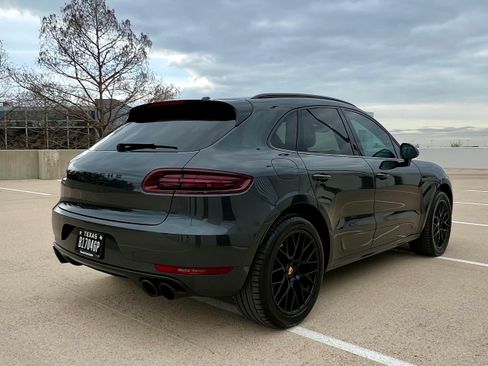 Used 2018 Porsche Macan GTS image 11