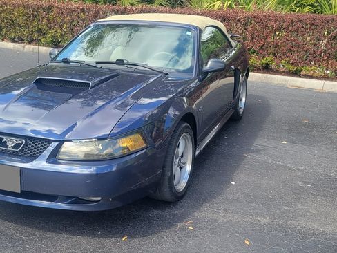 Used 2002 Ford Mustang GT RWD image 4