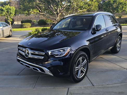 Used 2021 Mercedes-Benz GLC 300 300 Sport Utility 4D image 16