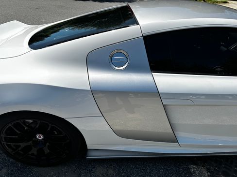 Used 2010 Audi R8 V8 AWD/4WD image 10