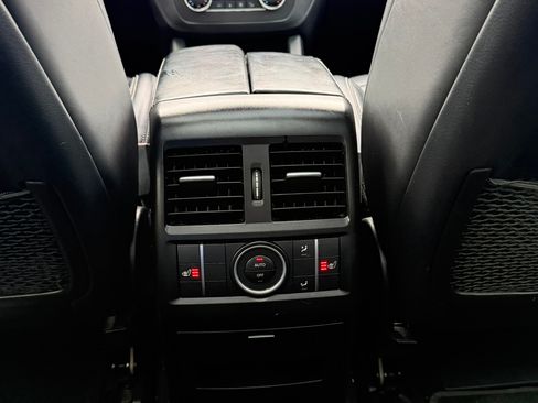 Used 2014 Mercedes-Benz ML 63 AMG 4MATIC image 23