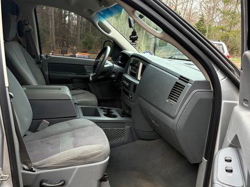 Used 2007 Dodge Ram 1500 Truck SLT w/ Quad Cab Big Horn Value Group image 6