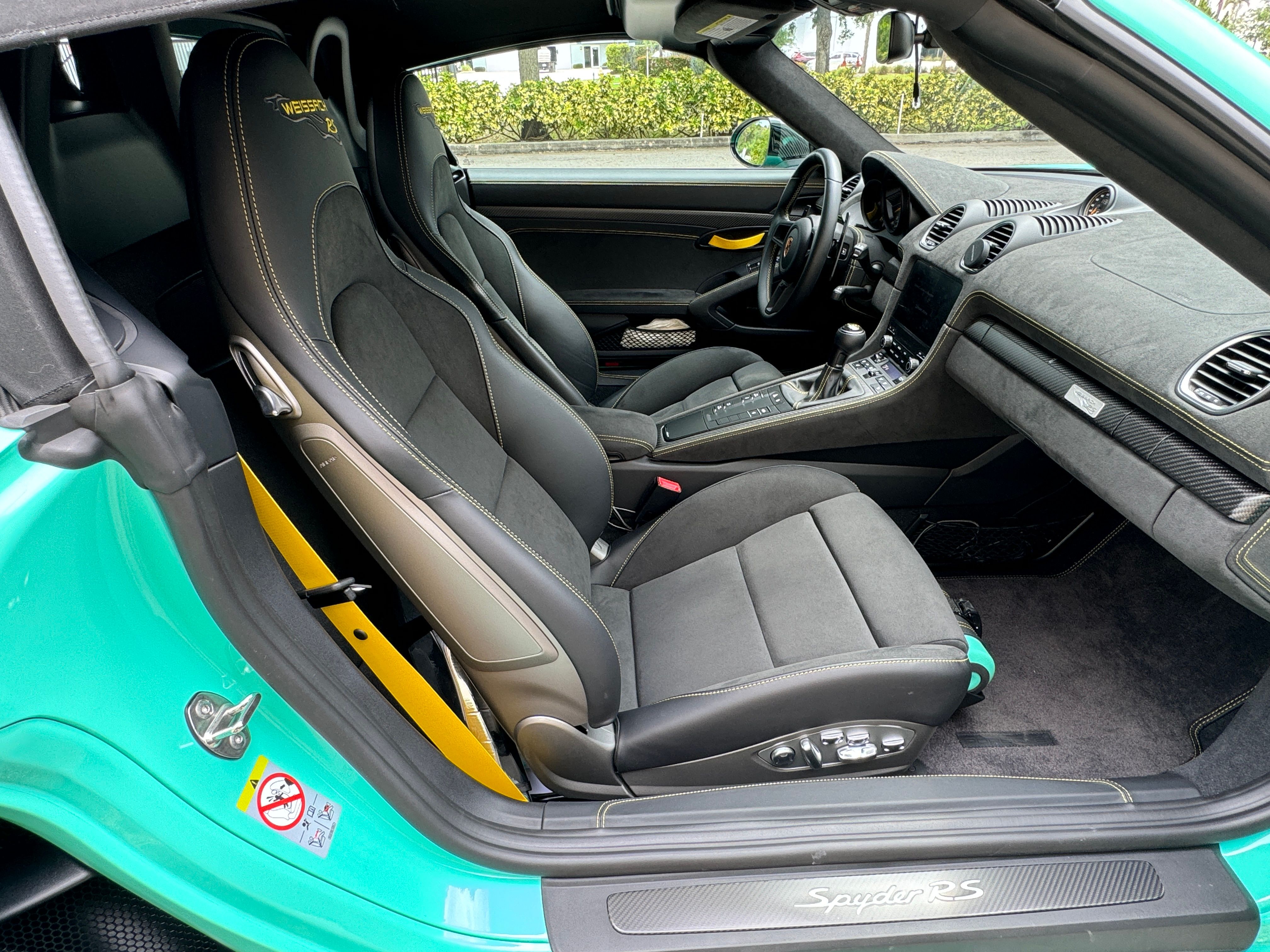 Used 2024 Porsche 718 Boxster Spyder RS RWD image 25
