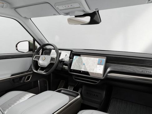 Used 2022 Rivian R1T Adventure AWD/4WD image 8