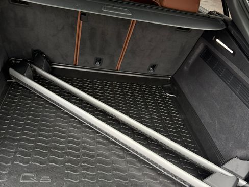 Used 2024 Audi Q8 Premium Plus w/ Premium Plus Package image 24