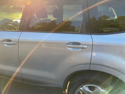 Used 2015 Subaru Forester 2.5i image 20