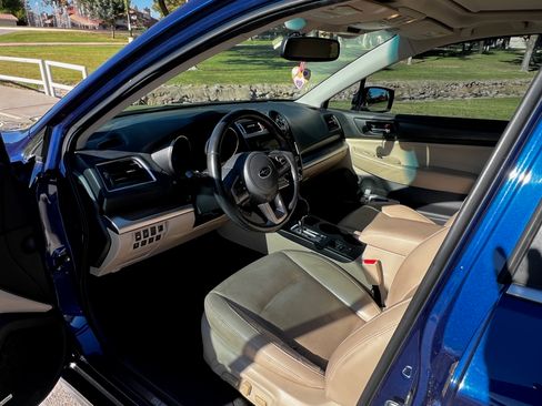 Used 2015 Subaru Legacy 2.5i Limited image 10