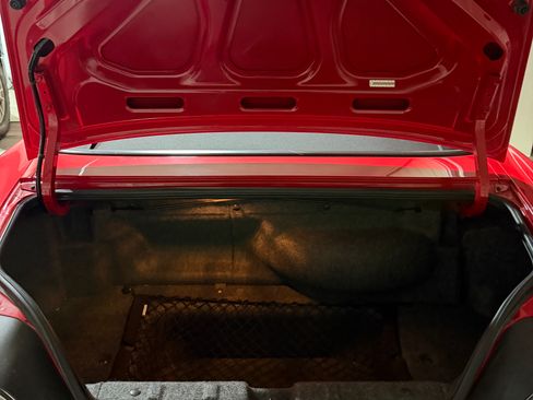 Used 2005 Honda S2000 image 10