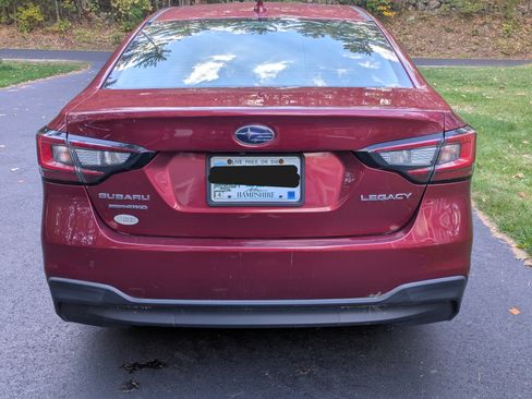 Used 2020 Subaru Legacy Premium image 2