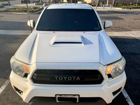 Used 2013 Toyota Tacoma PreRunner w/ TRD Sport Pkg RWD image 23
