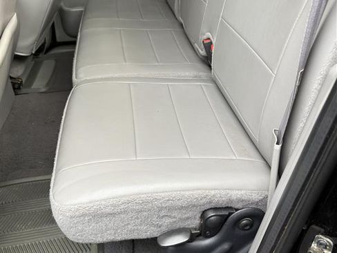 Used 2003 Ford F150 XLT image 13