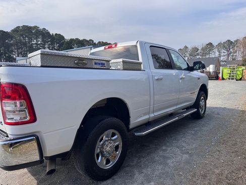 Used 2021 RAM 2500 Big Horn image 12