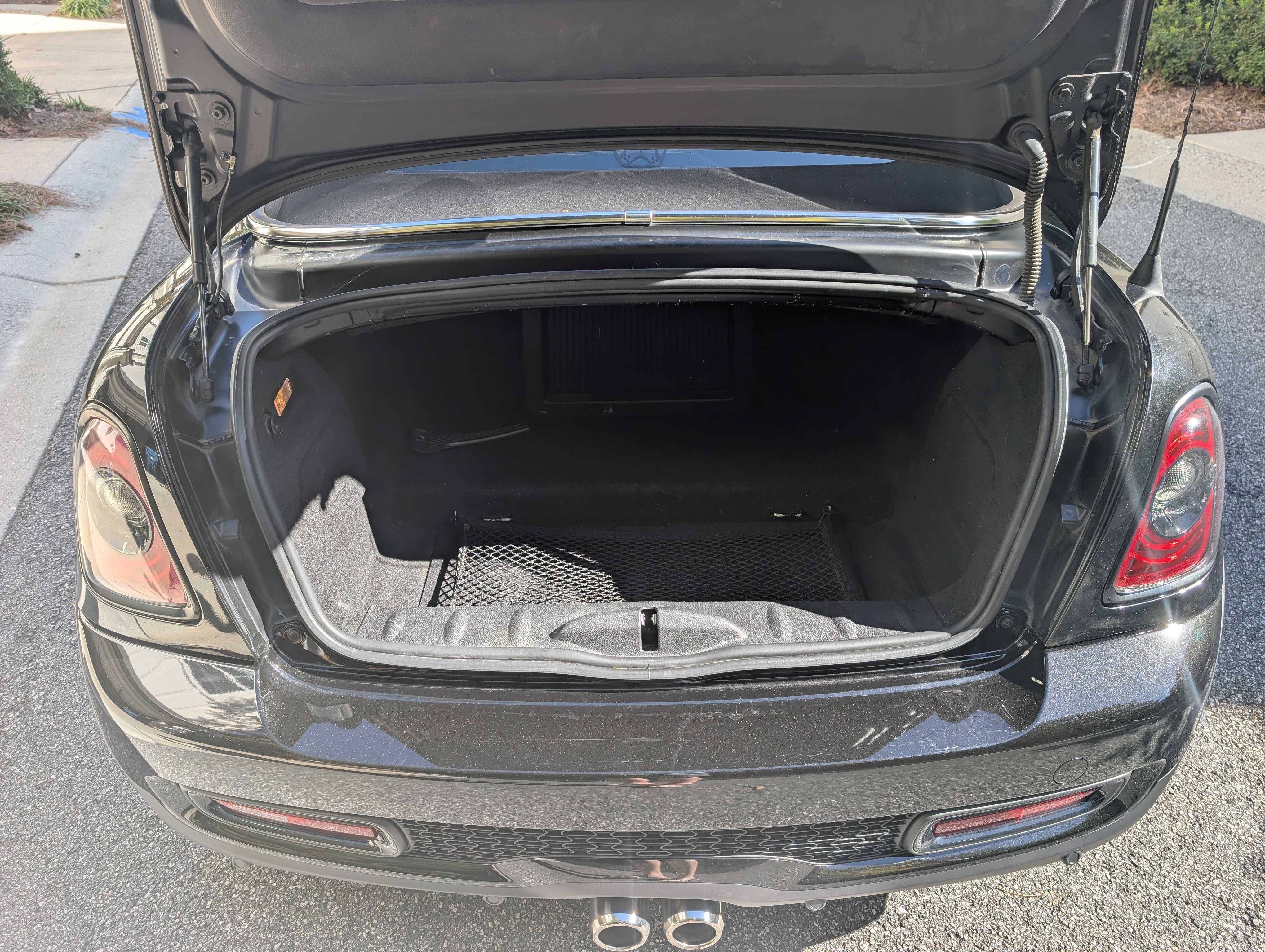 Used 2015 MINI Cooper Roadster S FWD image 6