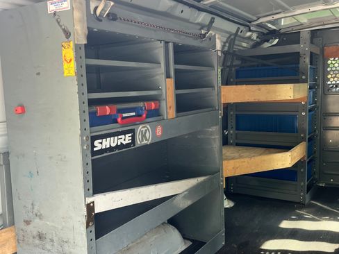 Used 2013 Ford E-250 and Econoline 250 w/ PWR Group RWD image 2