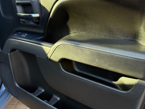 Used 2015 Chevrolet Silverado 1500 LT w/ Max Trailering Package RWD image 11