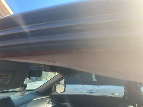 Used 2011 Honda Accord EX-L image 9