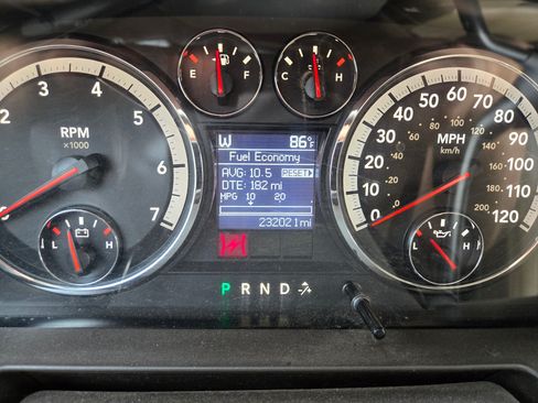 Used 2012 RAM 2500 Laramie w/ Protection Group AWD/4WD image 10