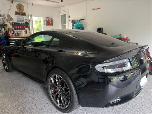 Used 2012 Aston Martin V8 Vantage Coupe RWD image 4