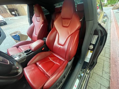 Used 2009 Audi S5 4.2 image 15