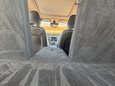 Used 2015 Volvo XC60 T6 Platinum w/ Climate Package image 10