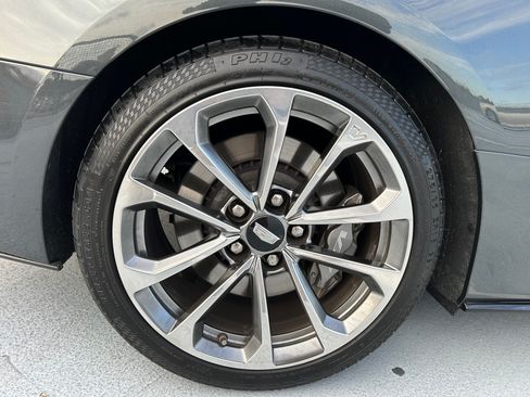 Used 2018 Cadillac ATS V w/ Carbon Fiber Package image 17