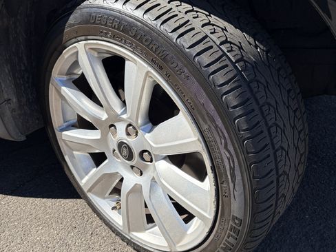 Used 2013 Land Rover Range Rover Sport HSE LUX w/ Luxury Interior Pkg image 10