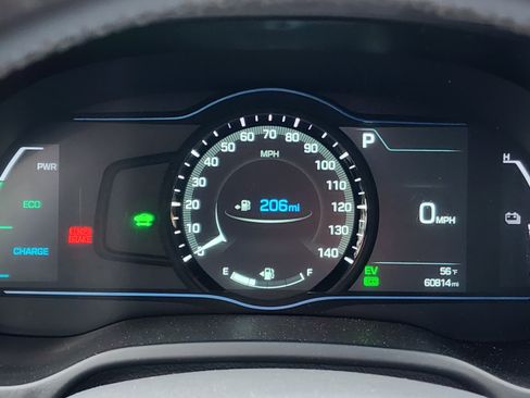 Used 2017 Hyundai Ioniq SEL image 17