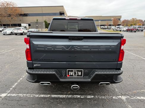 Used 2020 Chevrolet Silverado 1500 LT Trail Boss image 8