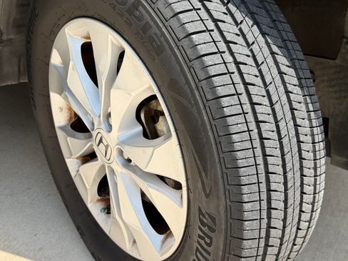 Used 2012 Honda CR-V EX-L image 29