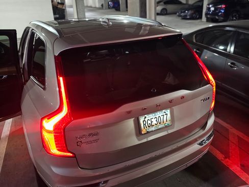 Used 2016 Volvo XC90 T6 Inscription image 17