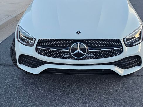 Used 2020 Mercedes-Benz GLC 300 image 9