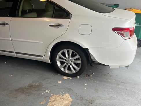 Used 2010 Lexus ES 350 image 5