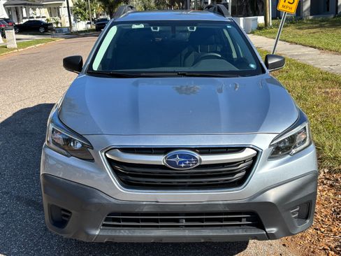 Used 2020 Subaru Outback AWD/4WD image 9