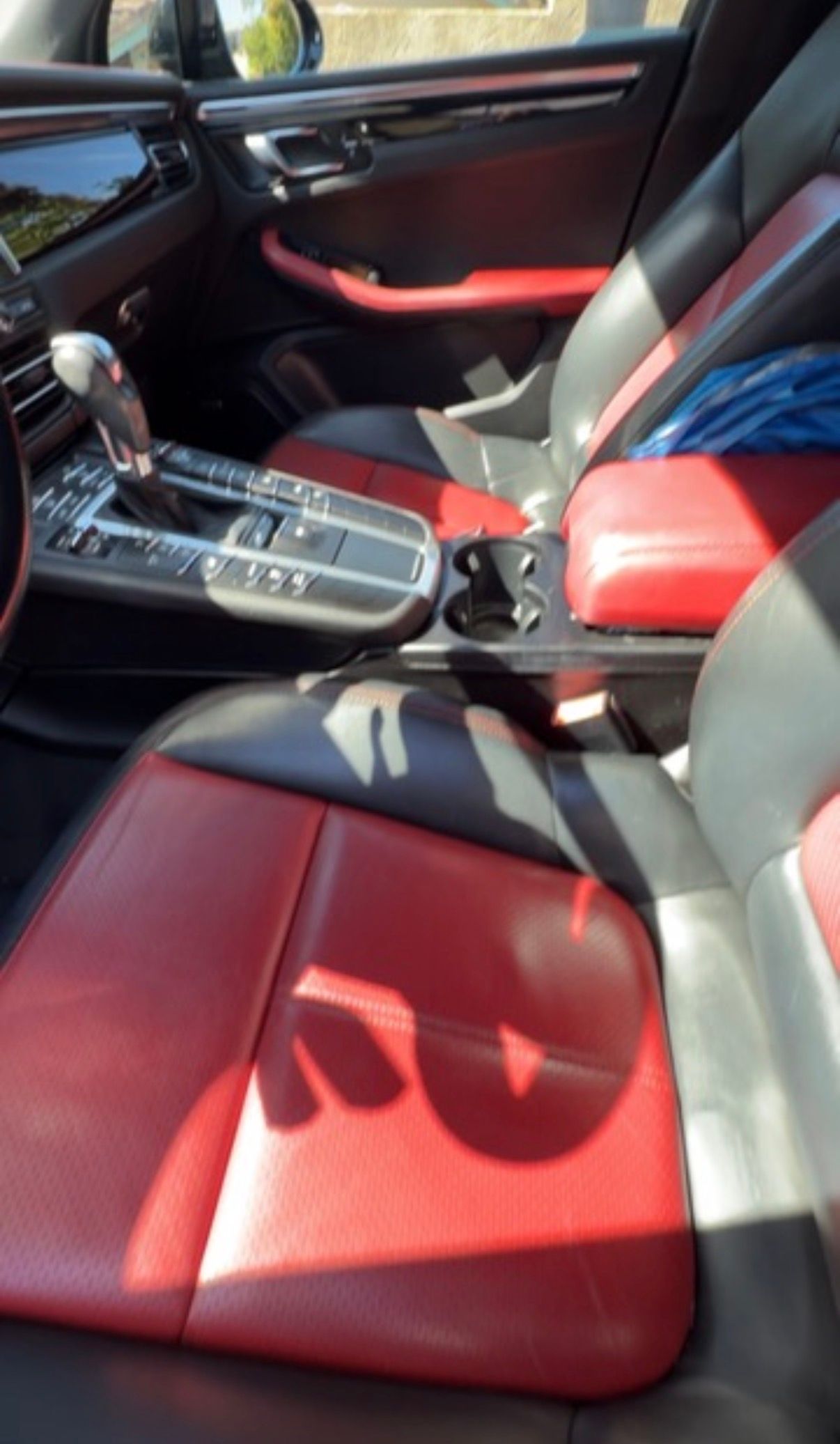 Used 2021 Porsche Macan S AWD/4WD image 8