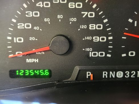 Used 2004 Ford Excursion Eddie Bauer image 16