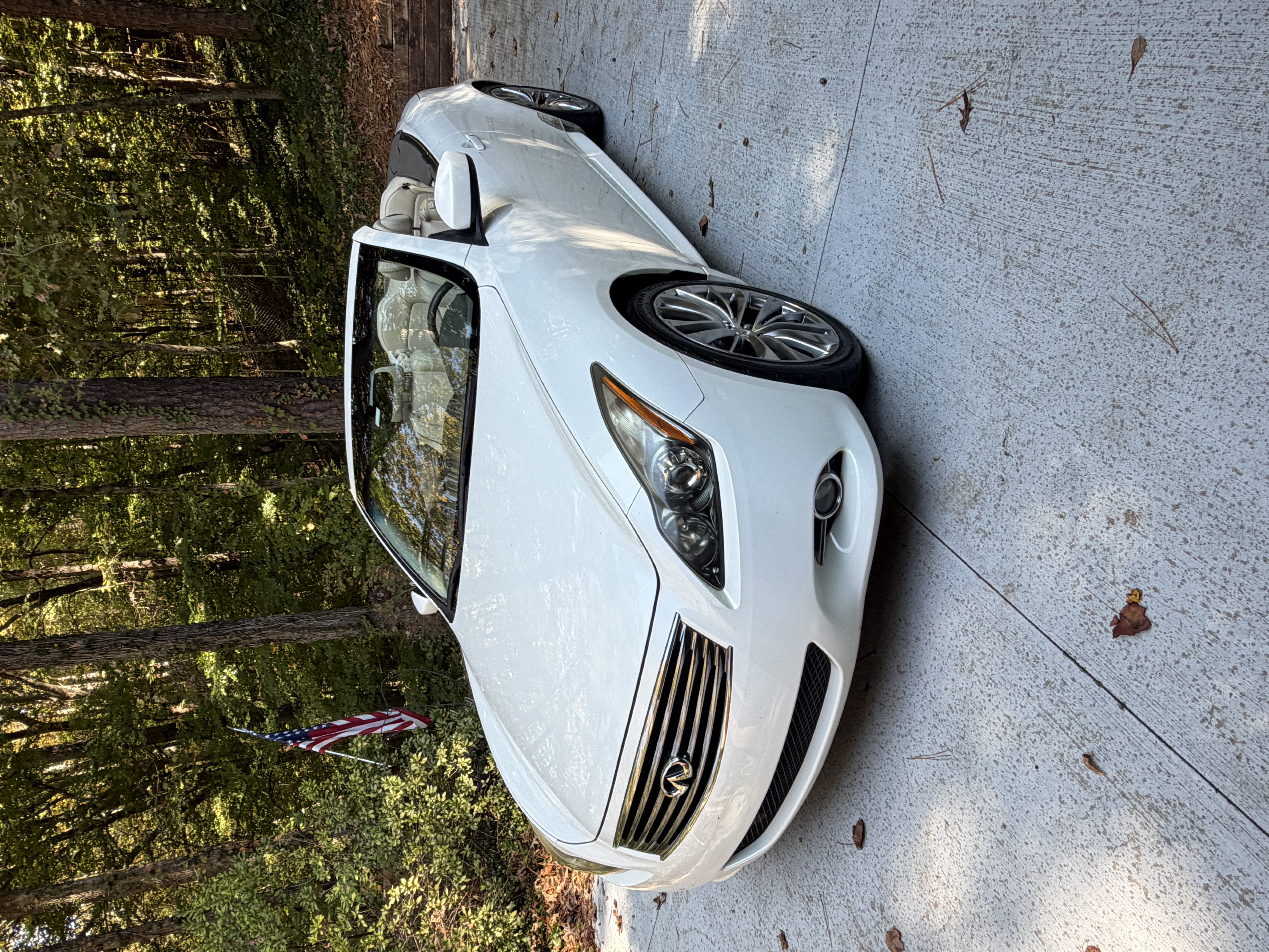 Used 2012 INFINITI G37 Convertible w/ Premium Pkg RWD image 5