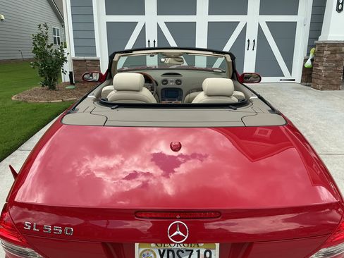 Used 2008 Mercedes-Benz SL 550 image 8