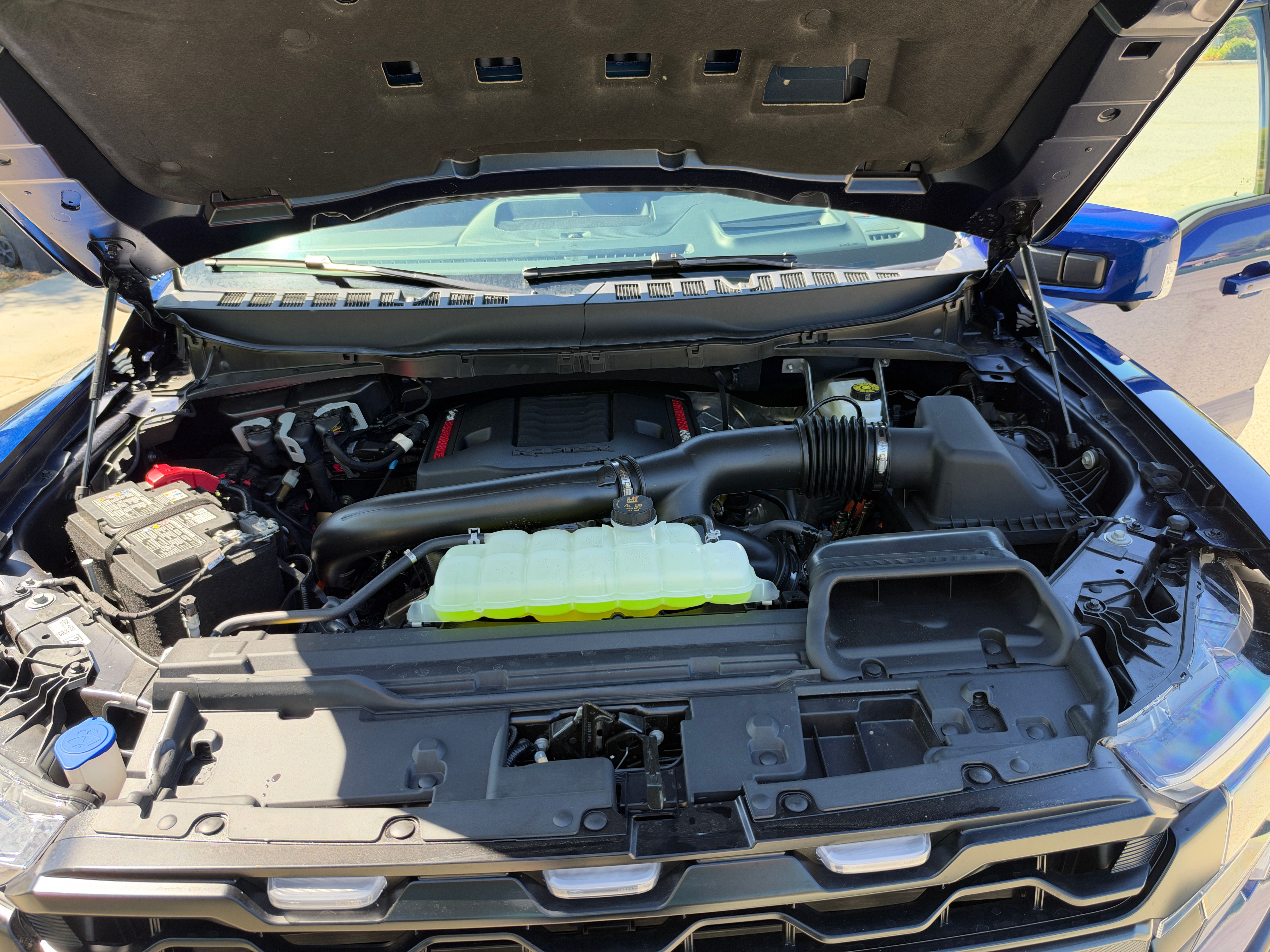 Used 2026 Ford F150 Raptor AWD/4WD image 23